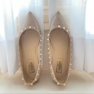Valentino Garavani Rockstud Poudre patent flats